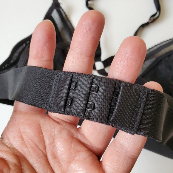 Rose + VINE Black bralette with pink floral embroidery and Mesh - Picture 9 of 10